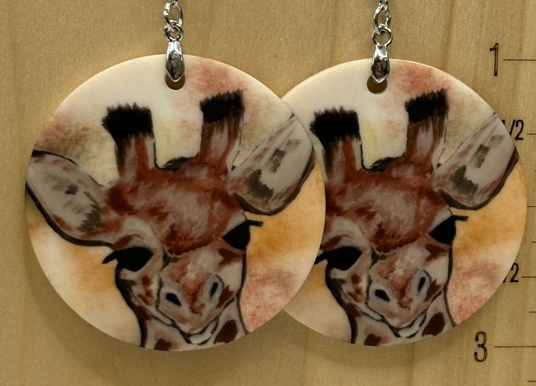 Baby Giraffe Earring (Lg Round)